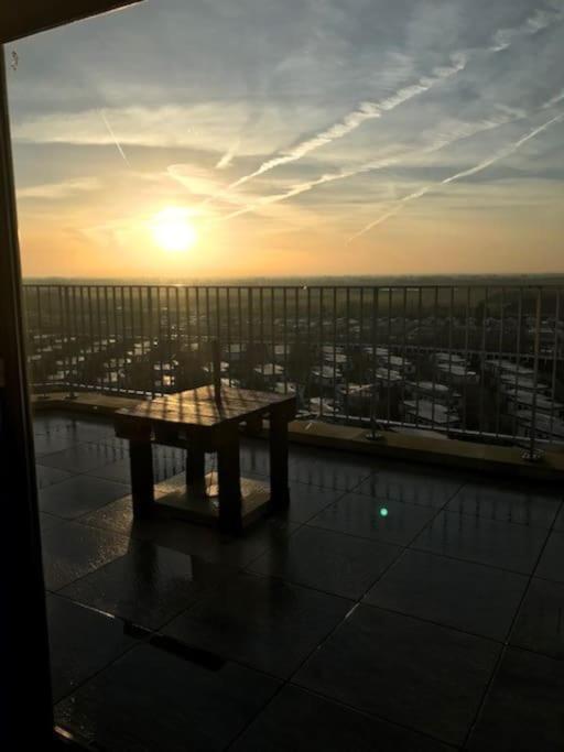 Appartement Penthouse Met Zeezicht En 2 Terrassen à Middelkerke Extérieur photo